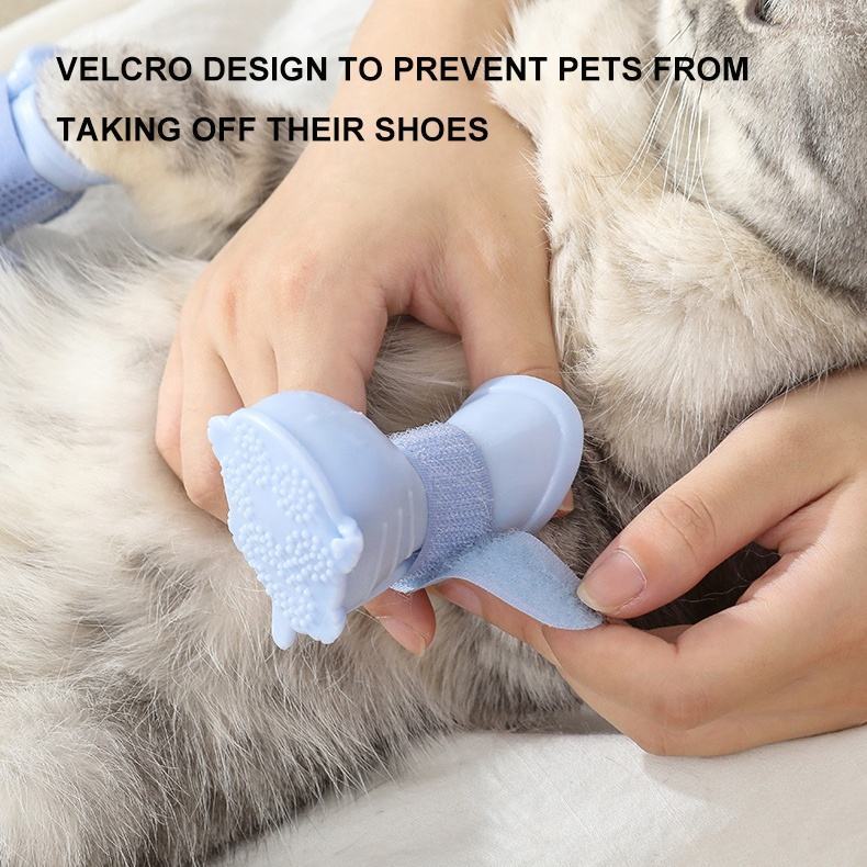 Dog/Cat  Rain Boots 4Pcs Waterproof Silicone Non-Slip Footwear Soft Bottom Shoes