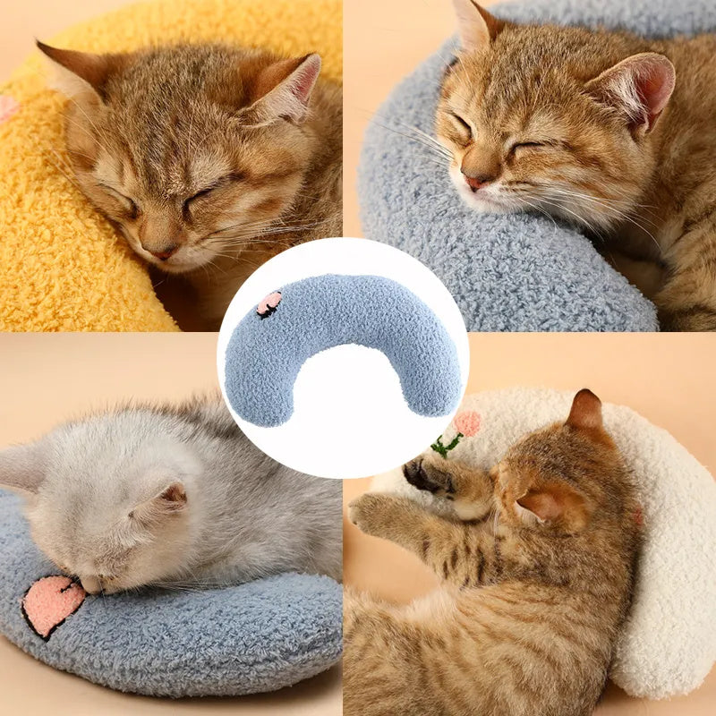Little Pillow For Cats Fashion Neck Protector U-Shaped Pillow