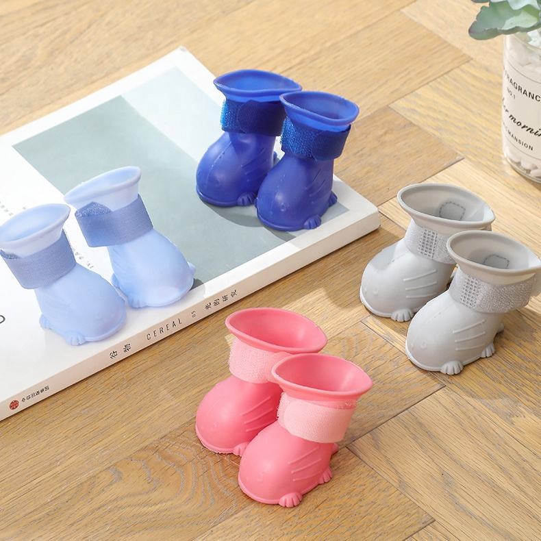 Dog/Cat  Rain Boots 4Pcs Waterproof Silicone Non-Slip Footwear Soft Bottom Shoes